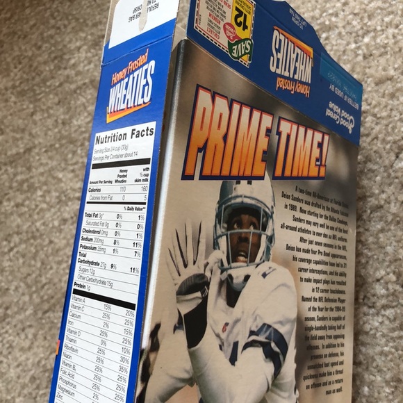 Dallas Cowboys' Deion Sanders 1997 Frosted Wheaties - Picture 5 of 7